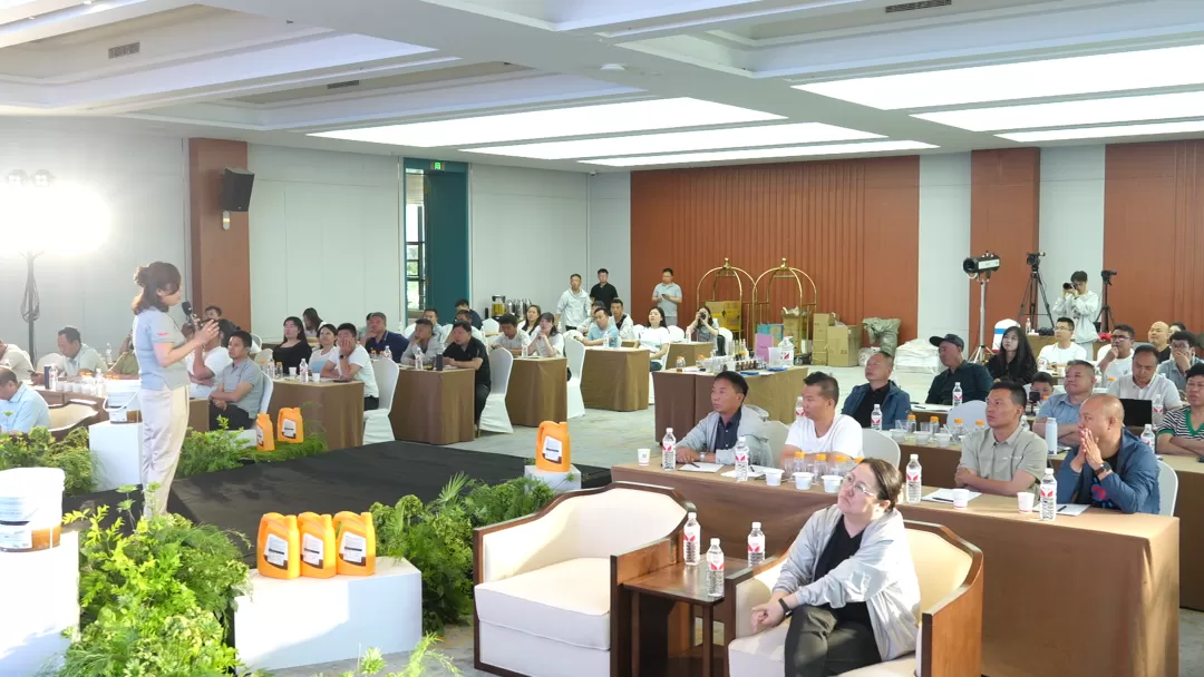 以生长见证希望|5·17济农公益治沙节暨新品上市发布会圆满收官(图25) 以生长见证希望|5·17济农公益治沙节暨新品上市发布会圆满收官(图25)