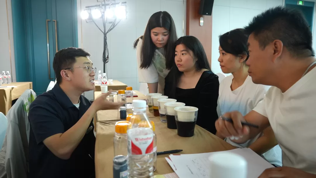 以生长见证希望|5·17济农公益治沙节暨新品上市发布会圆满收官(图28) 以生长见证希望|5·17济农公益治沙节暨新品上市发布会圆满收官(图28)